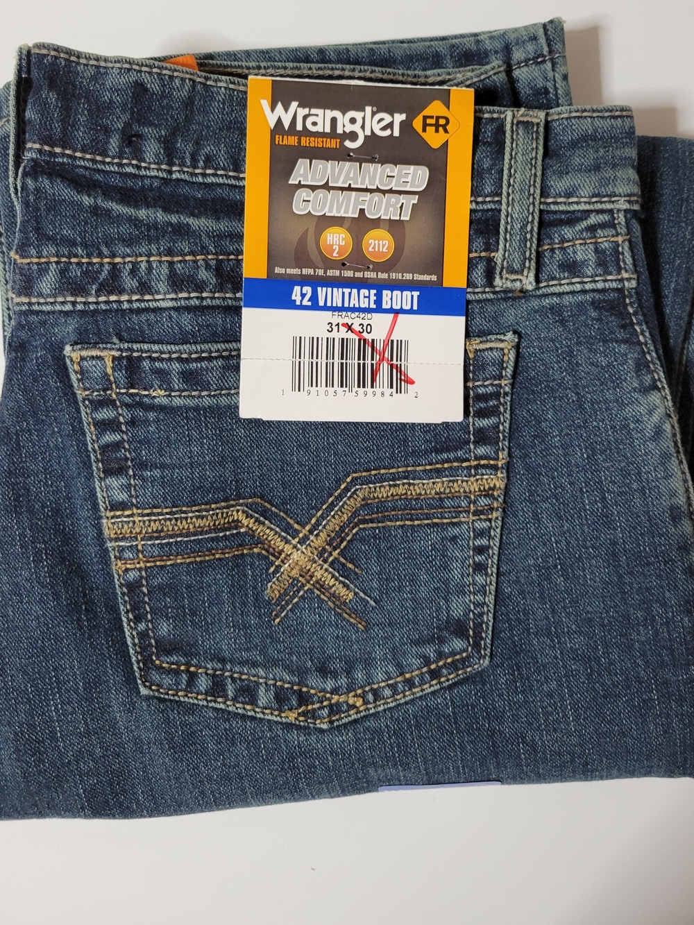 FR Wrangler Men’s Bootcut Jeans NWT